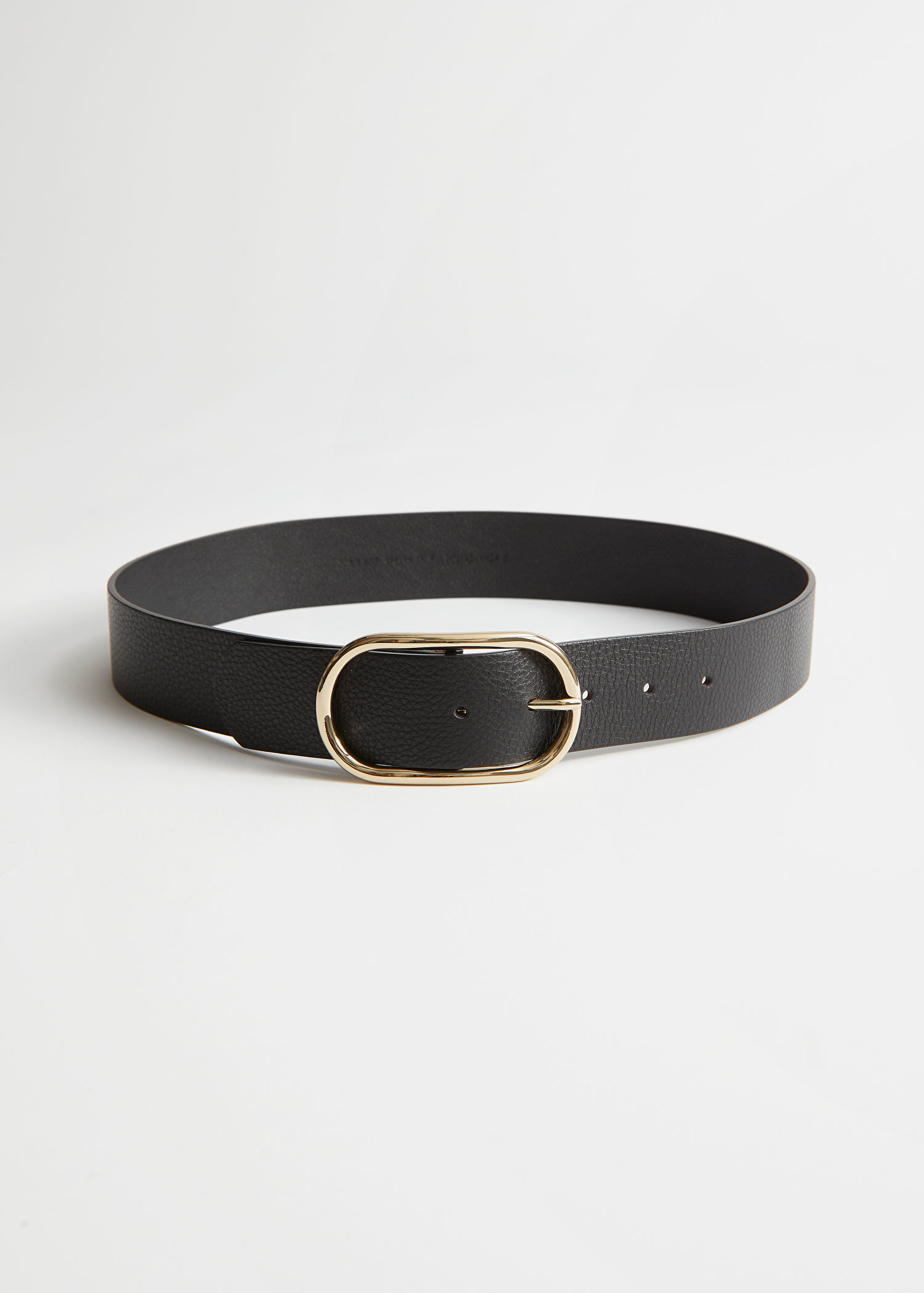 Oval Buckled Leather Belt